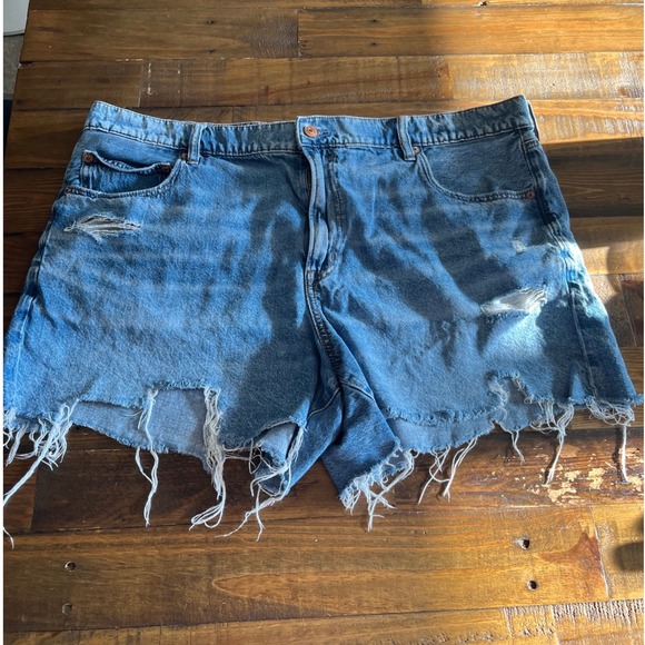 American Eagle Outfitters Pants - AMERICAN EAGLE Distressed Denim Shorts Women 20 Blue Raw Hem Y2K Streetwear